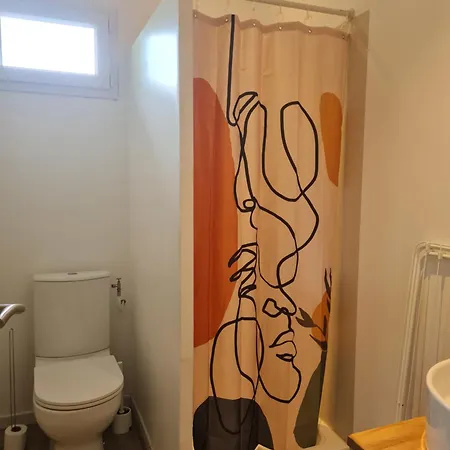 Des Louisettes Et Paulin 300m De La Hébergement de vacances *